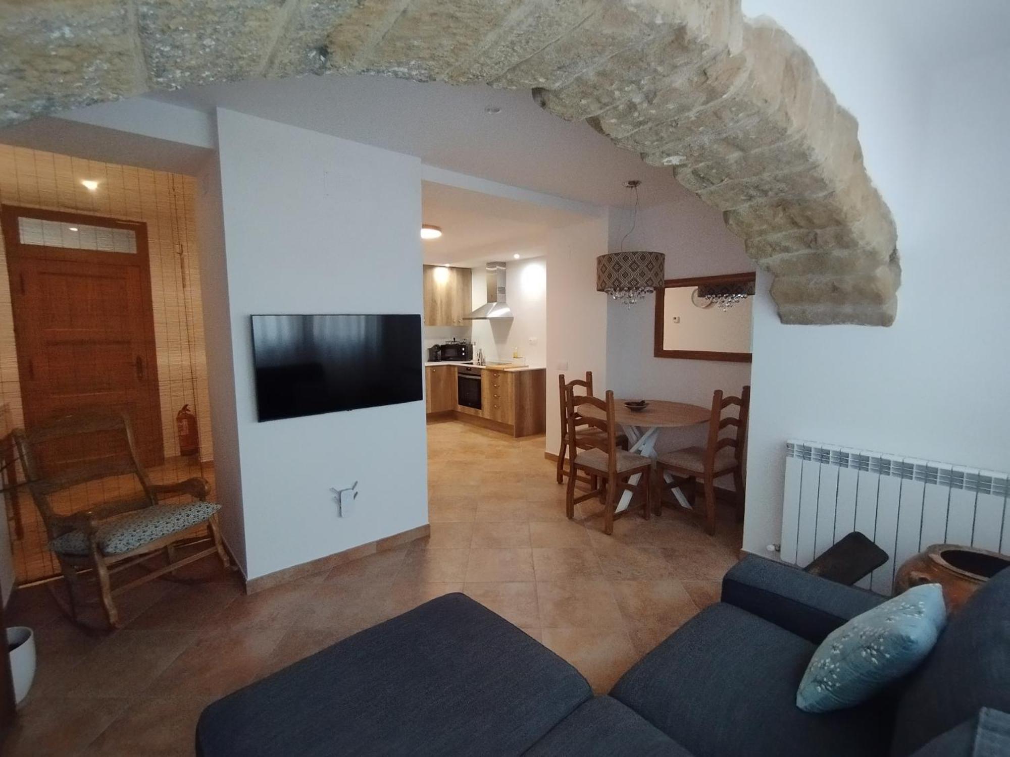 Apartamento Rosellas, Cerca De Alquezar, En Sierra De Guara 阿达休息卡 外观 照片