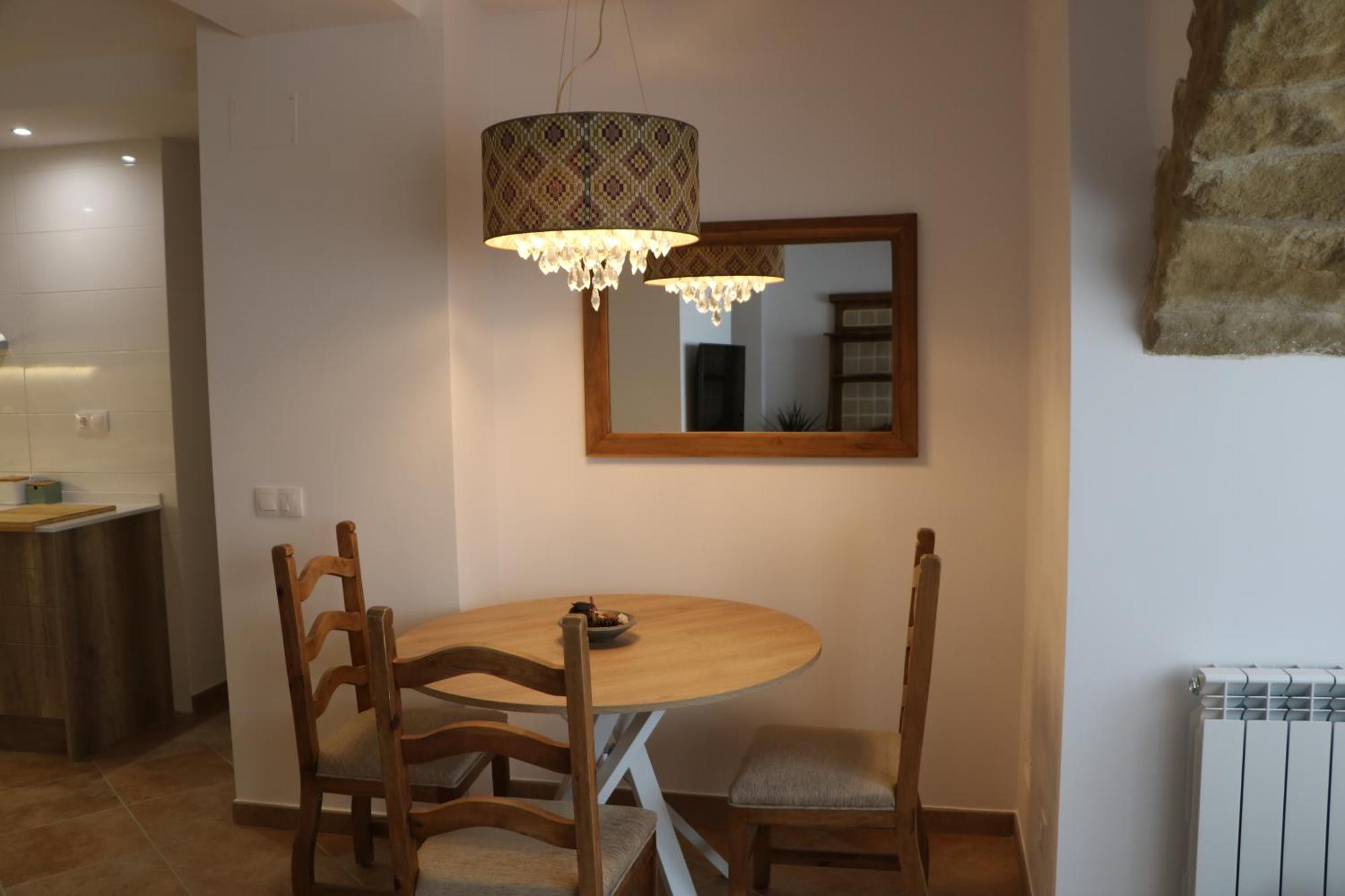 Apartamento Rosellas, Cerca De Alquezar, En Sierra De Guara 阿达休息卡 外观 照片